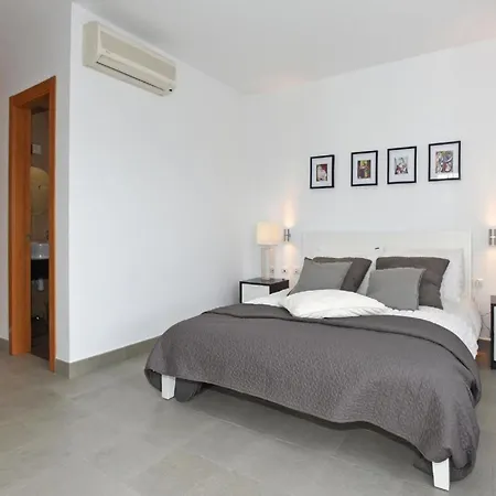 Ferienhaus Mit Privatpool Fur 6 Personen Ca 157 Qm In Costa Teguise, Lanzarote Gemeinde Teguise