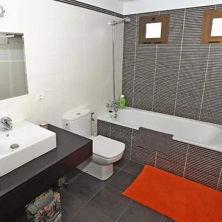 Ferienhaus Mit Privatpool Fur 6 Personen Ca 157 Qm In Costa Teguise, Lanzarote Gemeinde Teguise * Costa Teguise